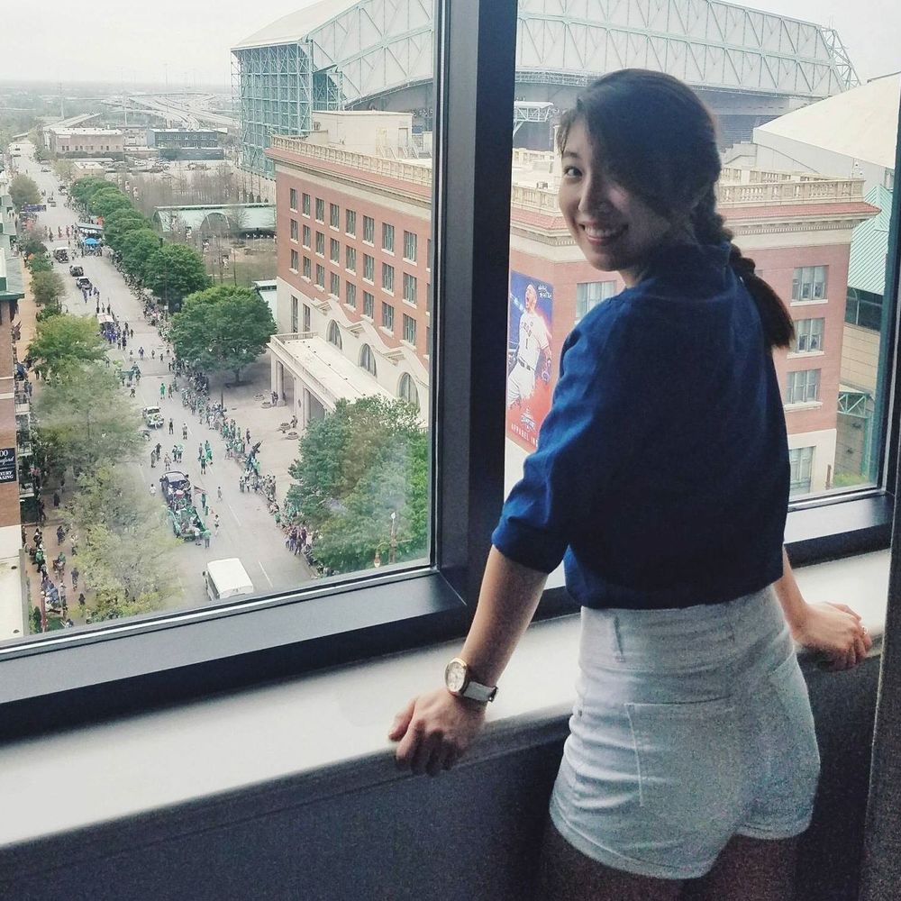 Meet your Posher, Jisu